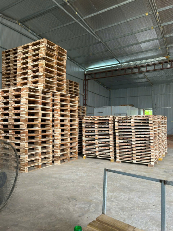 Pallet gỗ sản xuất theo yêu cầu